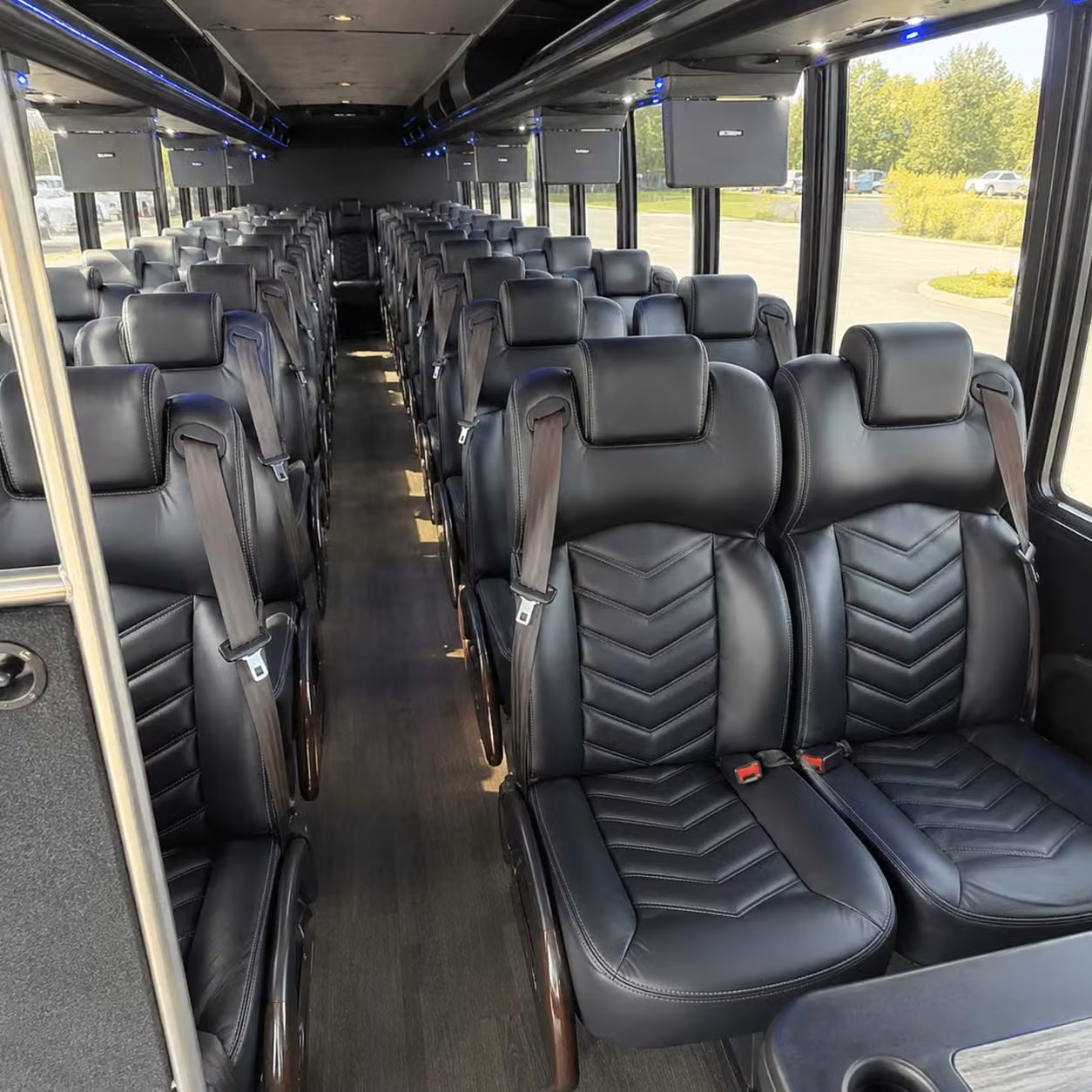 titusville 25 passenger minibus rental